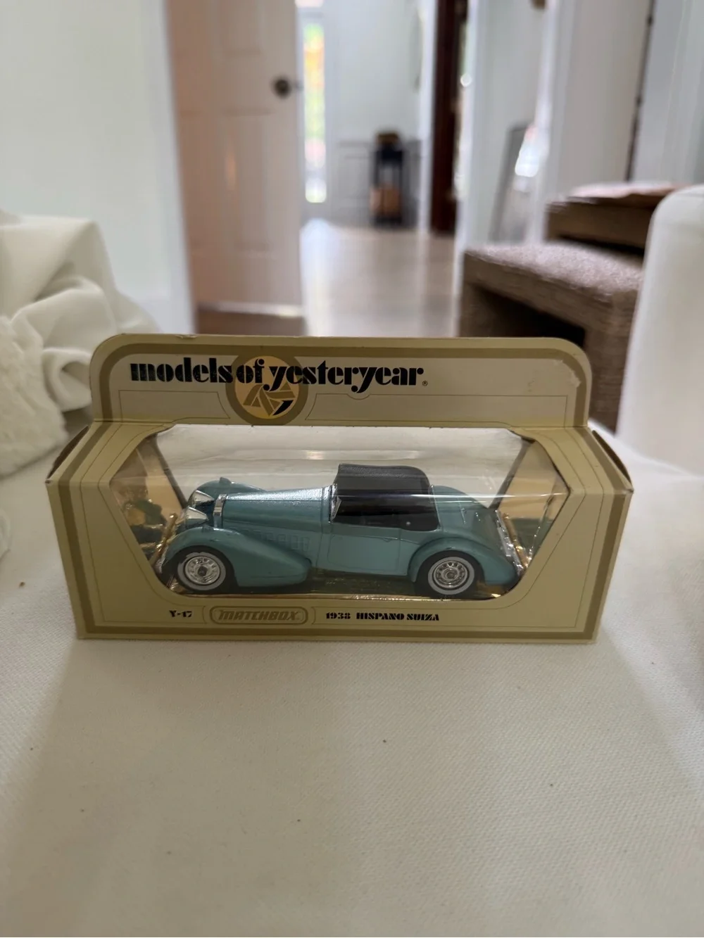NIB set of 3 models of yesteryear matchbox cars